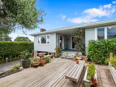 1/33 Waipa Street, Birkenhead