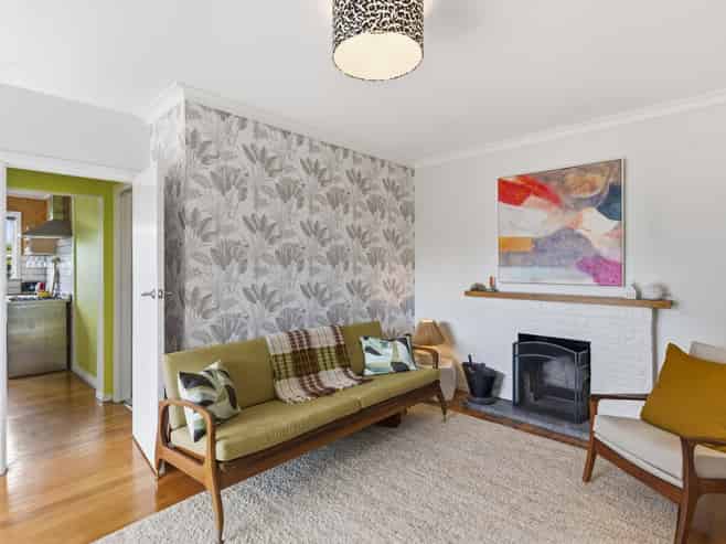 33 Forest Road, Raumati South