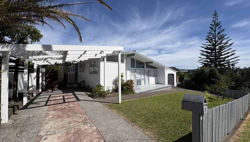 12 Redwood Drive , Massey