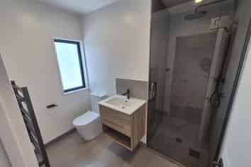 3/233 Geraldine Street, Edgeware