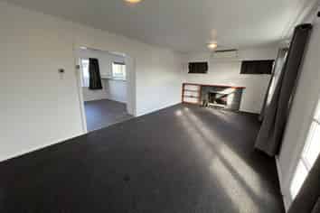 148 Highbury Avenue, Highbury