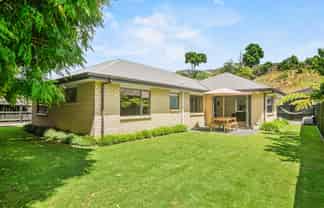 42 Magnolia Drive, Westown