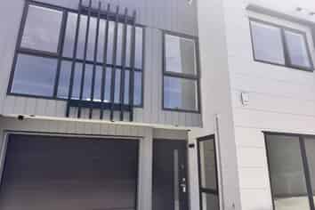 24D Gladys Ave , Glenfield