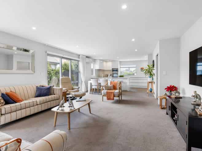 6 Whitau Place, Marshland