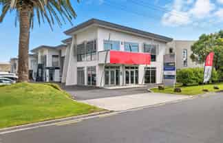 High Profile Greerton Showroom and Offices