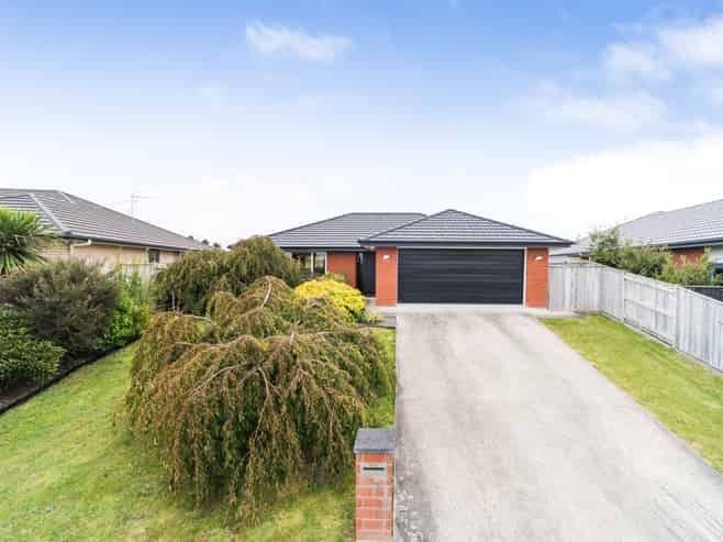 10 MacDonald Heights, Feilding