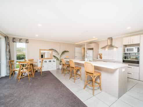 10 MacDonald Heights, Feilding