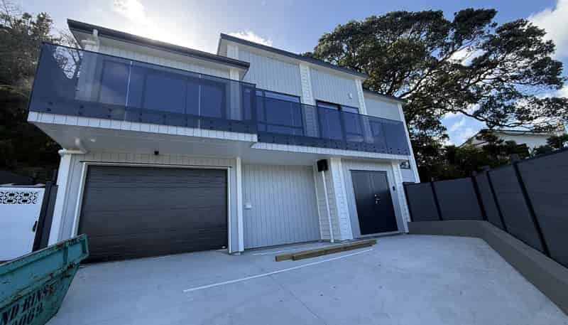 6B Rajan Place, Hillsborough