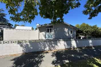 44 West Watson Avenue, Hillmorton