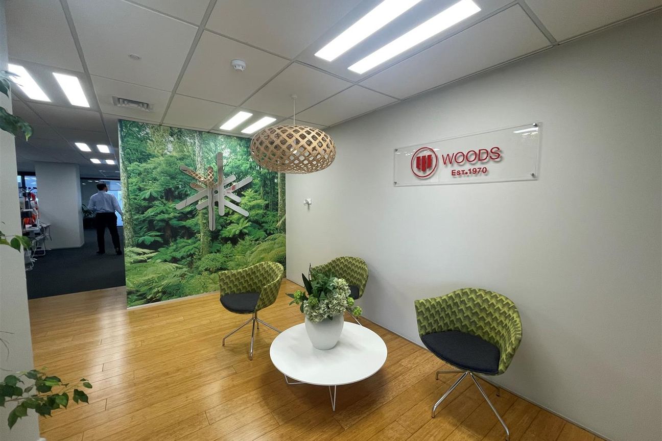 Modern Workplace with Ocean Views - Aanzicht 2