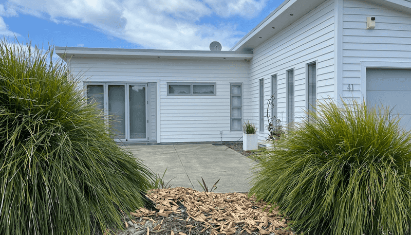 41 Ata Mahina Way, Ruakaka