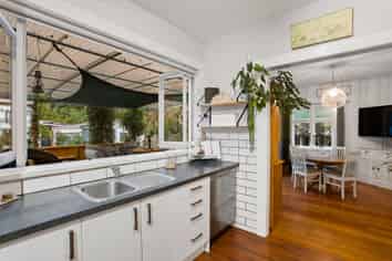 926 Kahikatea Flat Road, Waitoki