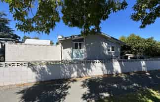 44 West Watson Avenue, Hillmorton