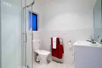 51 Munroe Road, Henderson