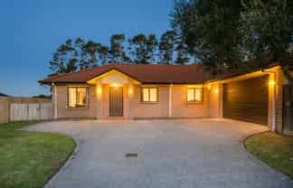 51 Munroe Road, Henderson