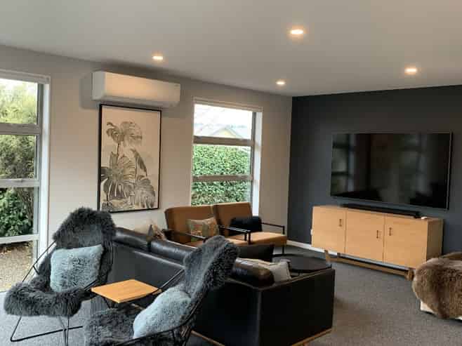 10 Marbleleaf Lane, Albert Town