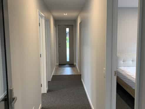 10 Marbleleaf Lane, Albert Town