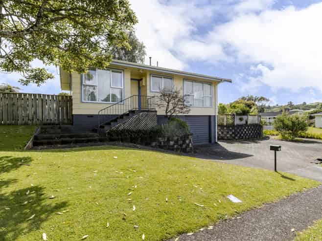 2 Newlyn Place, Welbourn