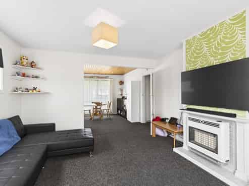 2 Newlyn Place, Welbourn