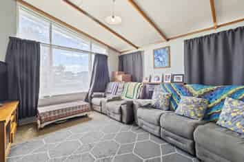 192 Chalmers Avenue, Hampstead