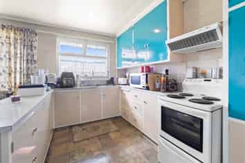 192 Chalmers Avenue, Hampstead