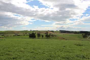  Connells Road, Levels Valley