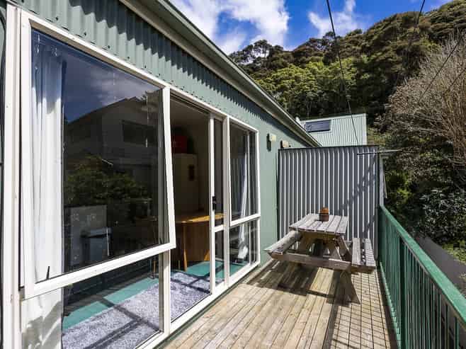 10B Cosy Dell Road, North Dunedin