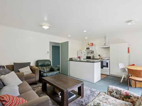 10B Cosy Dell Road, North Dunedin