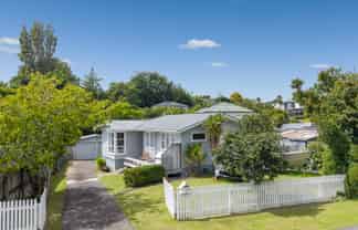 10 Wood Avenue, Howick