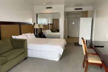 802/9/17 Byron Avenue , Takapuna