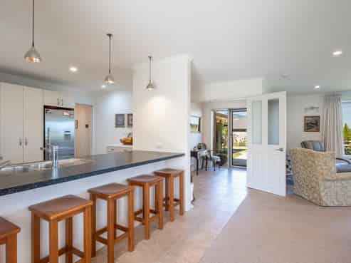  6 Hampshire Place, Stoke