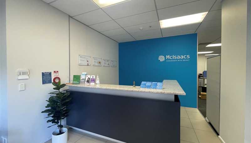  GF, 159 Hurstmere Road, Takapuna