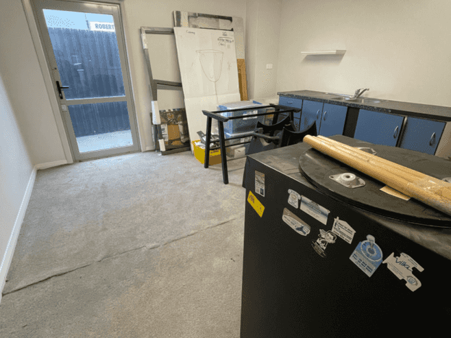 High Stud Warehouse in Central Mount