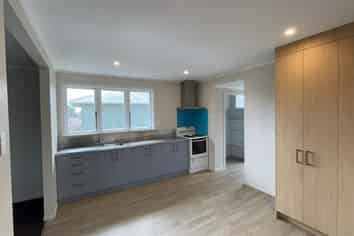 69 Meadowbank Crescent, Fordlands