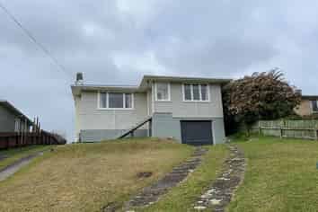 69 Meadowbank Crescent, Fordlands