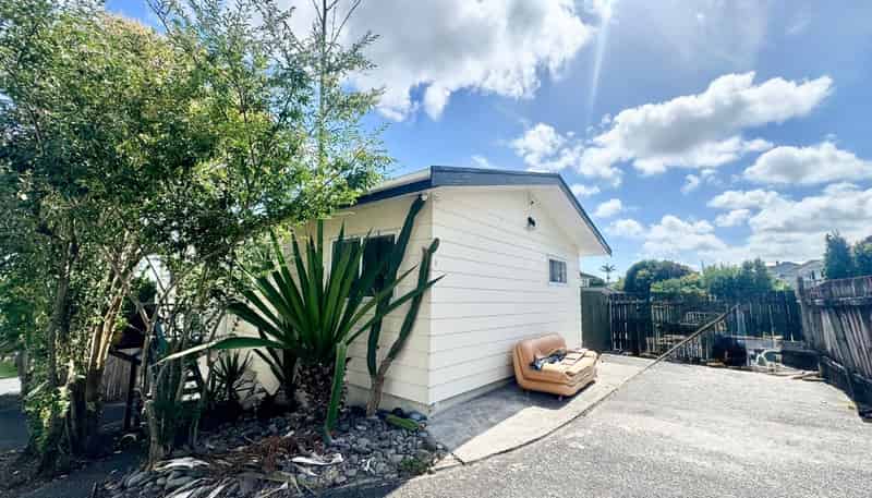 2/103 Hutchinson Avenue, New Lynn