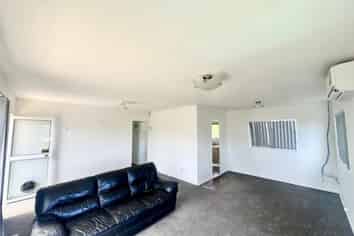 2/103 Hutchinson Avenue, New Lynn