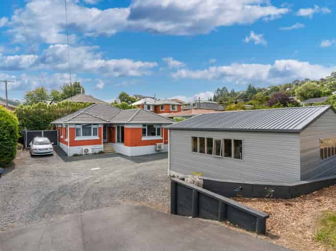 344 Kenmure Road, Kenmure