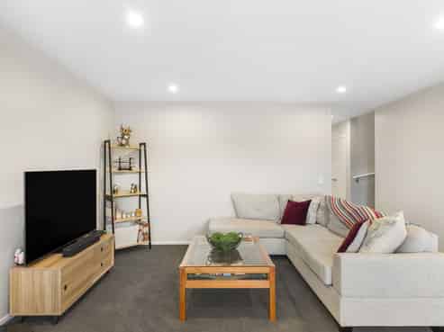 6/41 Main Road, Wainuiomata