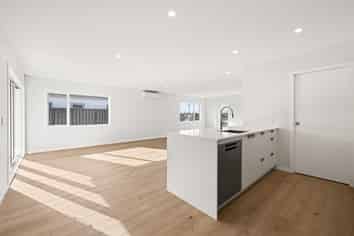 57 Wai Whatu Street, Meeanee