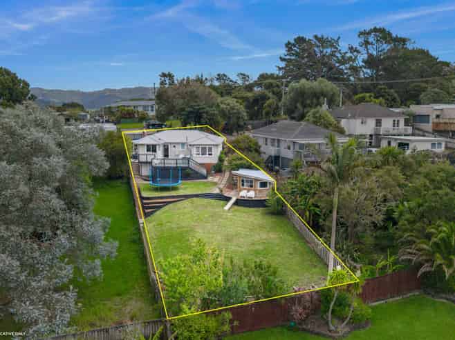 265 Sturges Road, Henderson