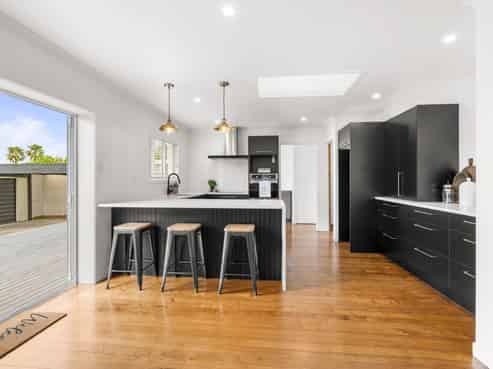 27 Charlotte Street, Dargaville