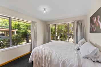 17 Woodend Road, Woodend