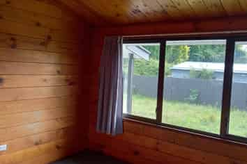 131B Clayton Road, Mangakakahi