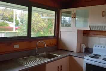 131B Clayton Road, Mangakakahi