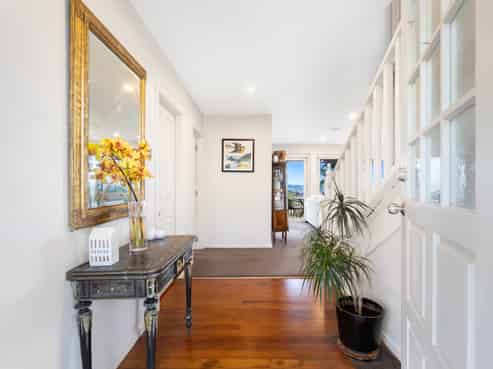 20 Totara Road, Stanmore Bay