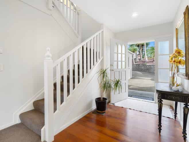 20 Totara Road, Stanmore Bay
