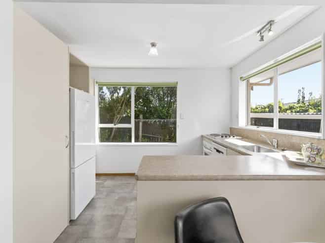 18F Gordon Road, Mosgiel