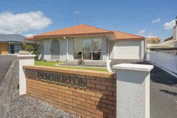 7/42 Pemberton Crescent, Greerton