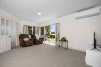 7/42 Pemberton Crescent, Greerton